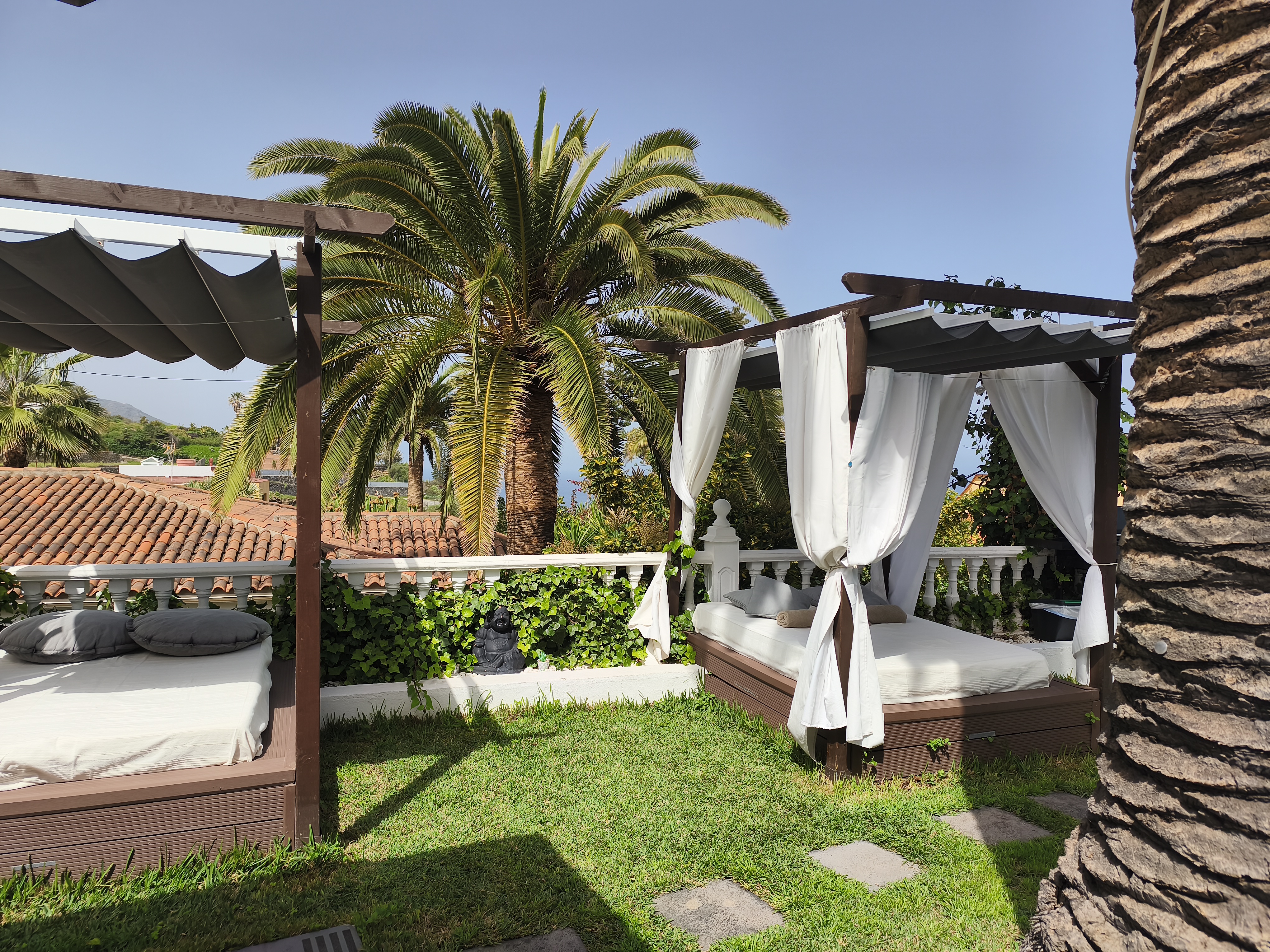 Jardines y exteriores